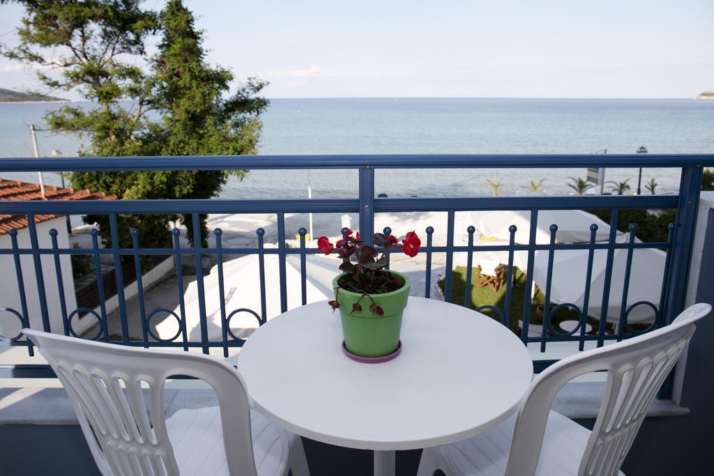 Arion Hotel Skala Potamia  Extérieur photo