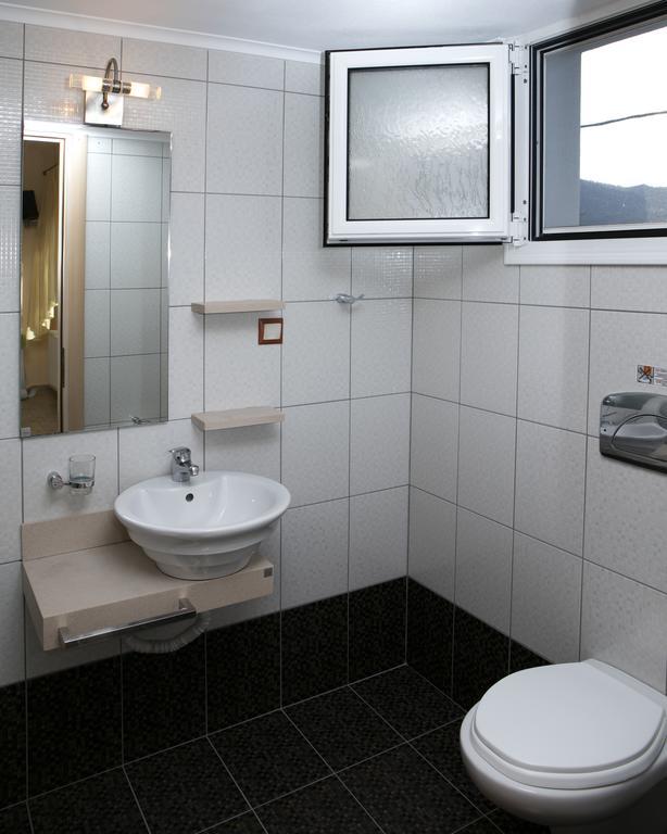Arion Hotel Skala Potamia  Extérieur photo